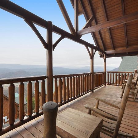 Livin High Villa Sevierville Exterior photo