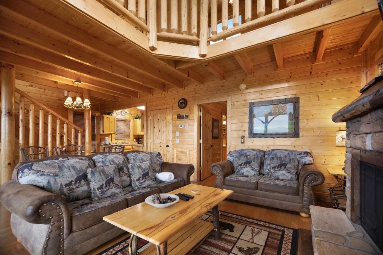 Livin High Villa Sevierville Exterior photo